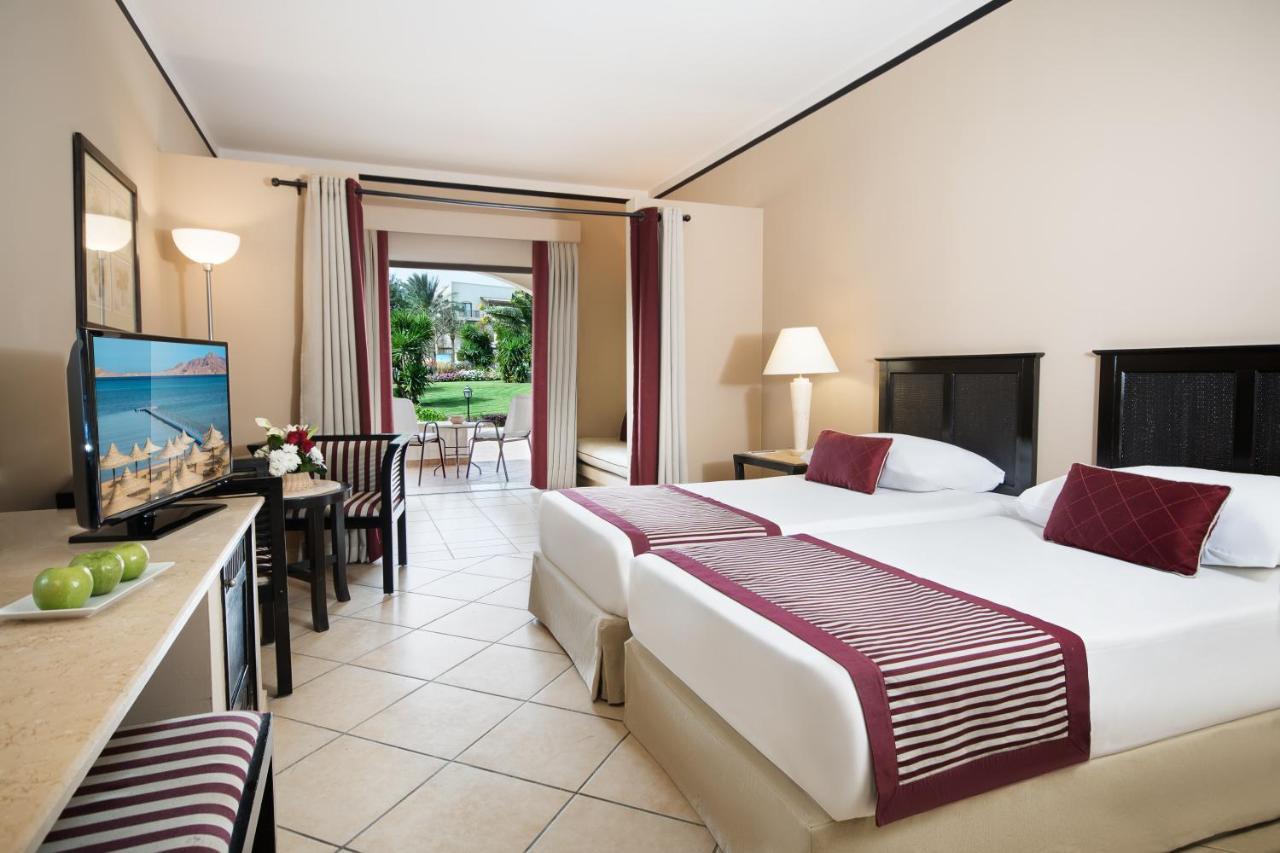 Jaz Belvedere Sharm El-Sheikh Exterior foto A room at the Hilton Sharm El Sheikh Resort
